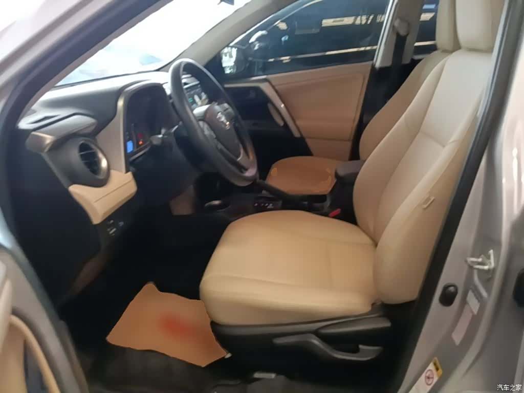 Toyota RAV4, 2014 15