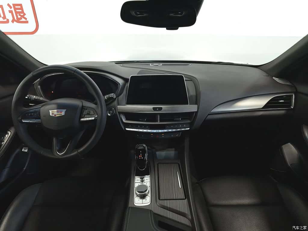 Cadillac CT5, 2024 все фото