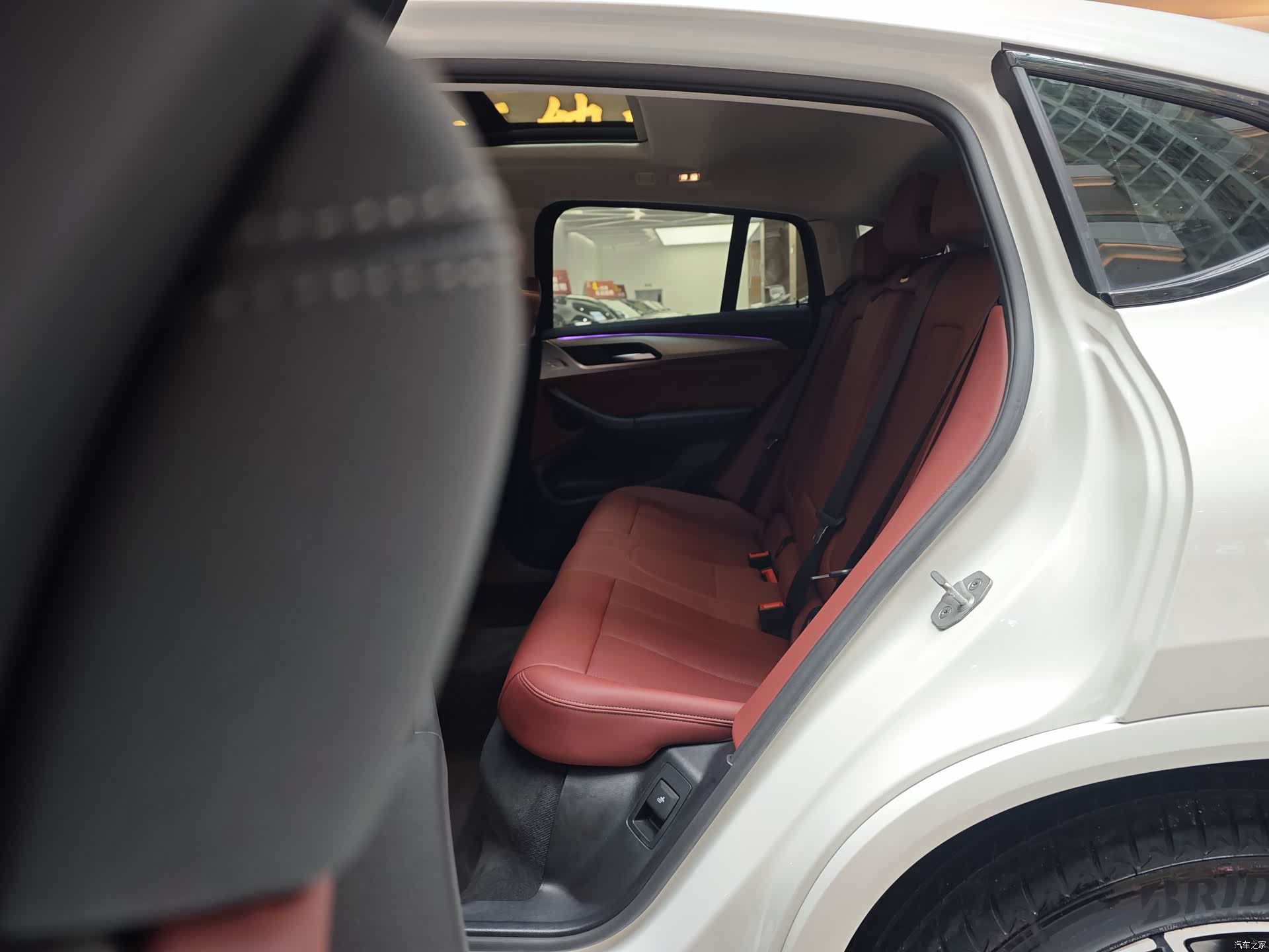 BMW X4, 2024 8