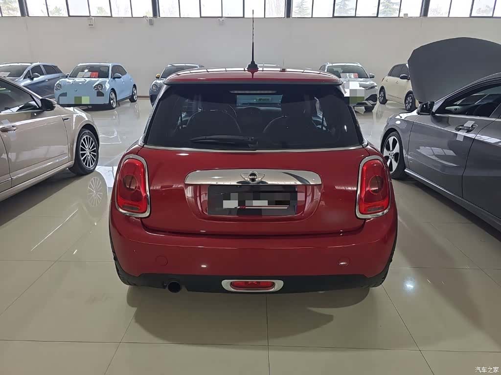 Mini ONE, 2018 4