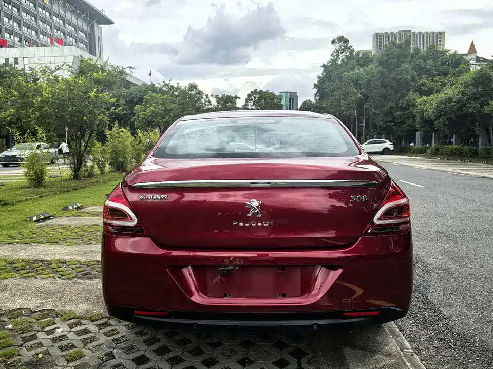 Peugeot 308