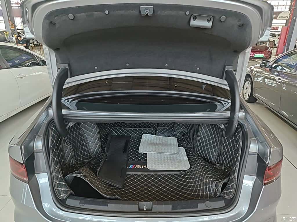 BYD Qin, 2021 19