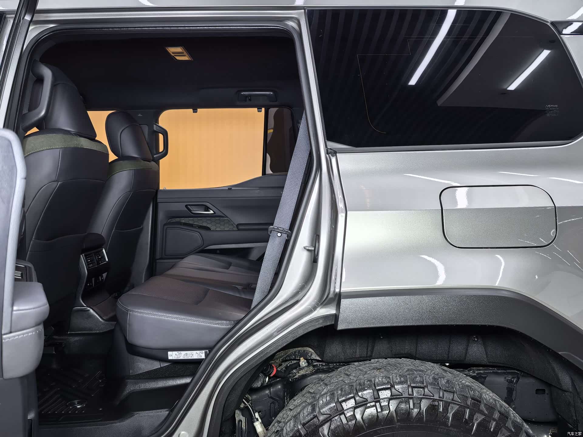 Lexus GX, 2024 10