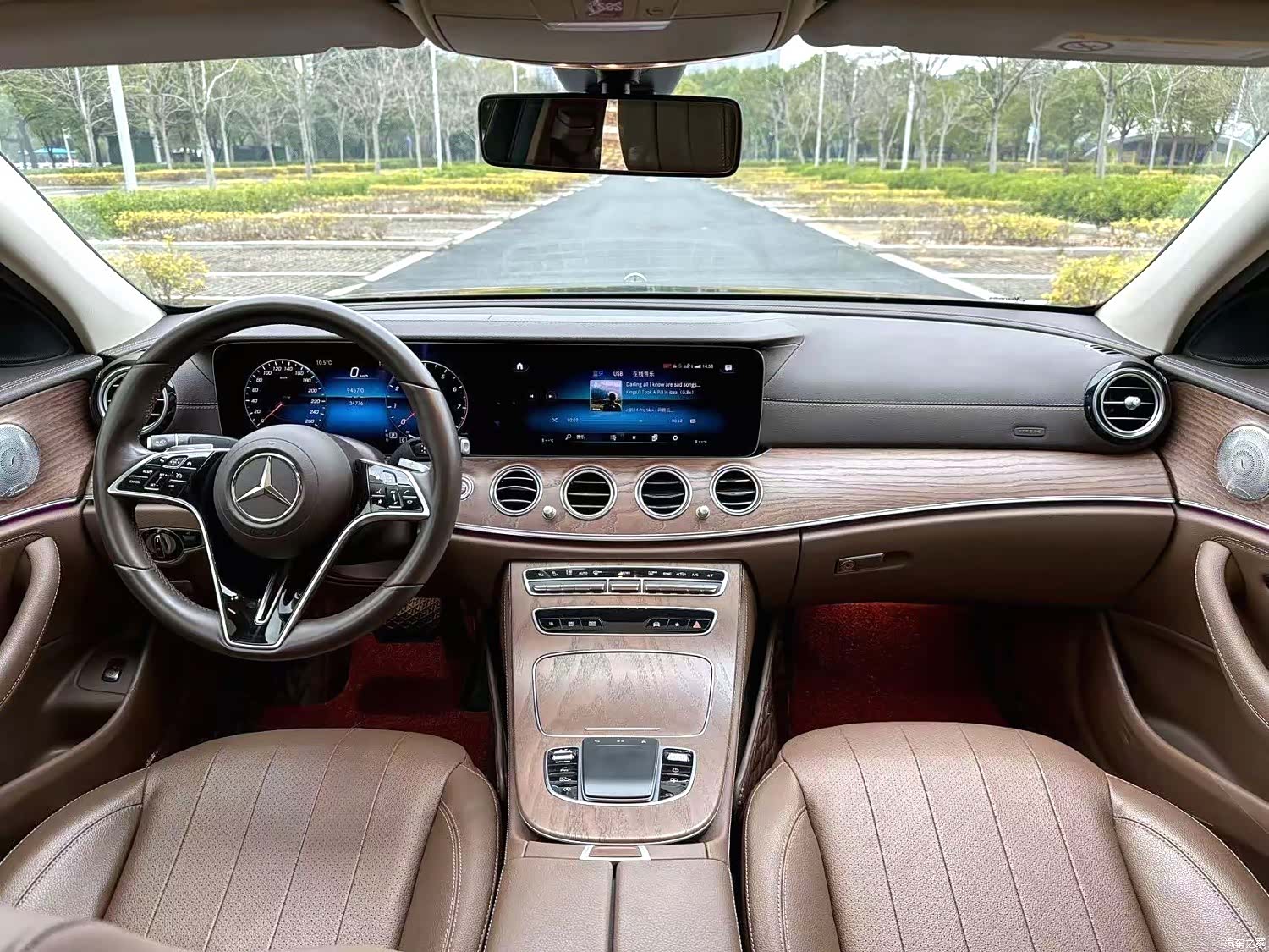 Mercedes-Benz E-Class, 2021 4