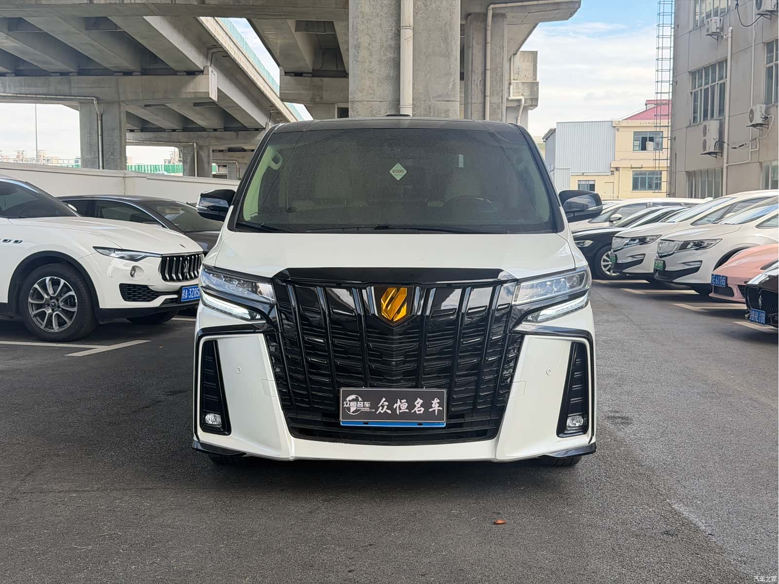 Toyota Alphard, 2017 2