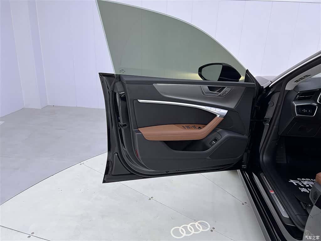 Audi A7L, 2024 17