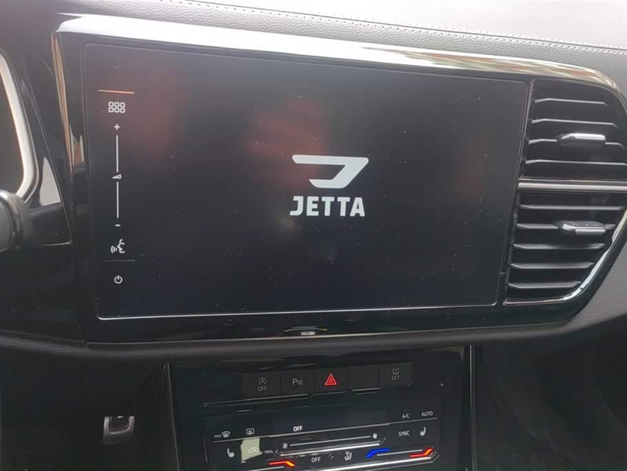 Jetta VS7