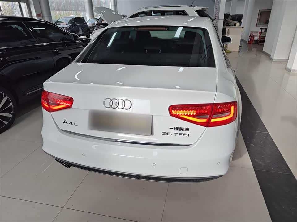Audi A4L