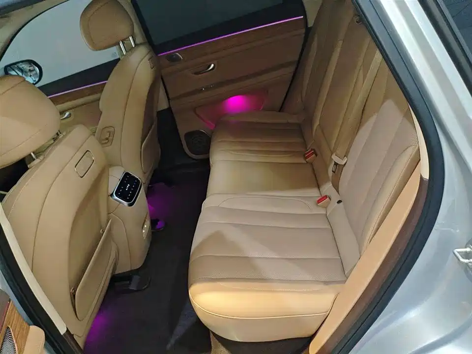 HarmonyOS Ask the world M7