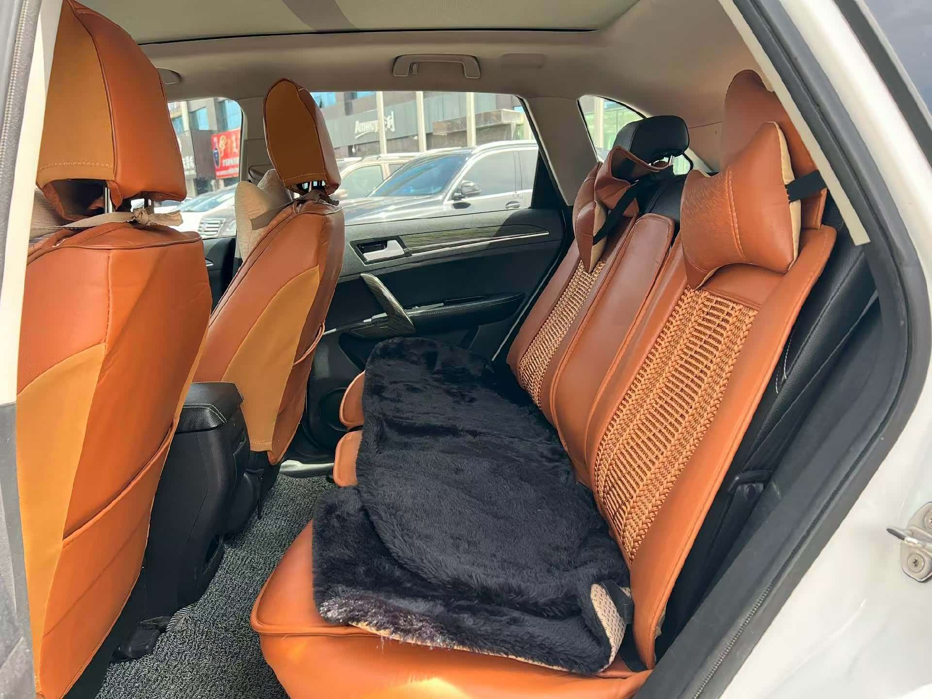 Zotye T600, 2015 6