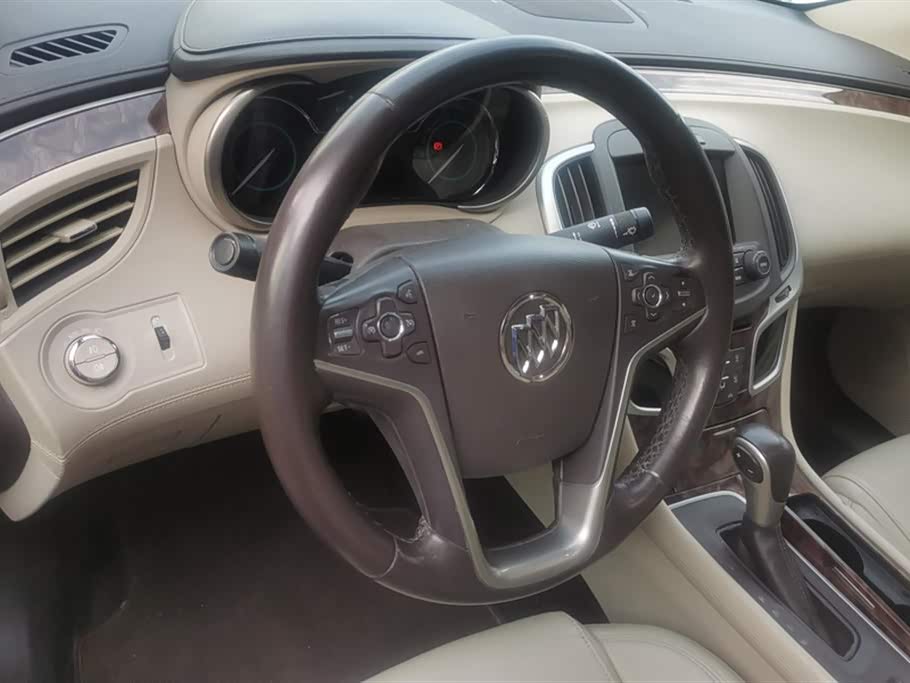 Buick Lacrosse