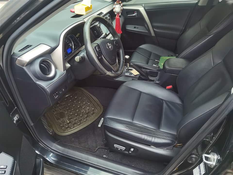 Toyota RAV4 Rongfang