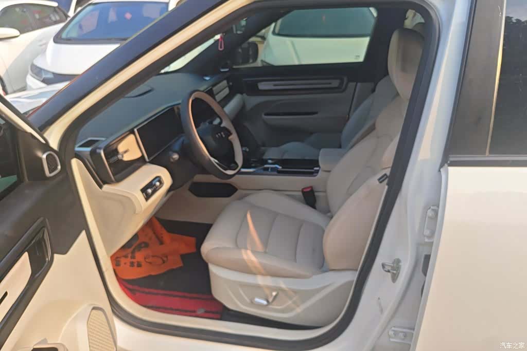 Geely Icon, 2023 9