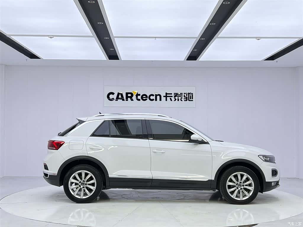 Volkswagen T-ROC, 2022 6