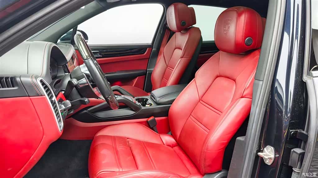 Porsche Cayenne, 2022 15