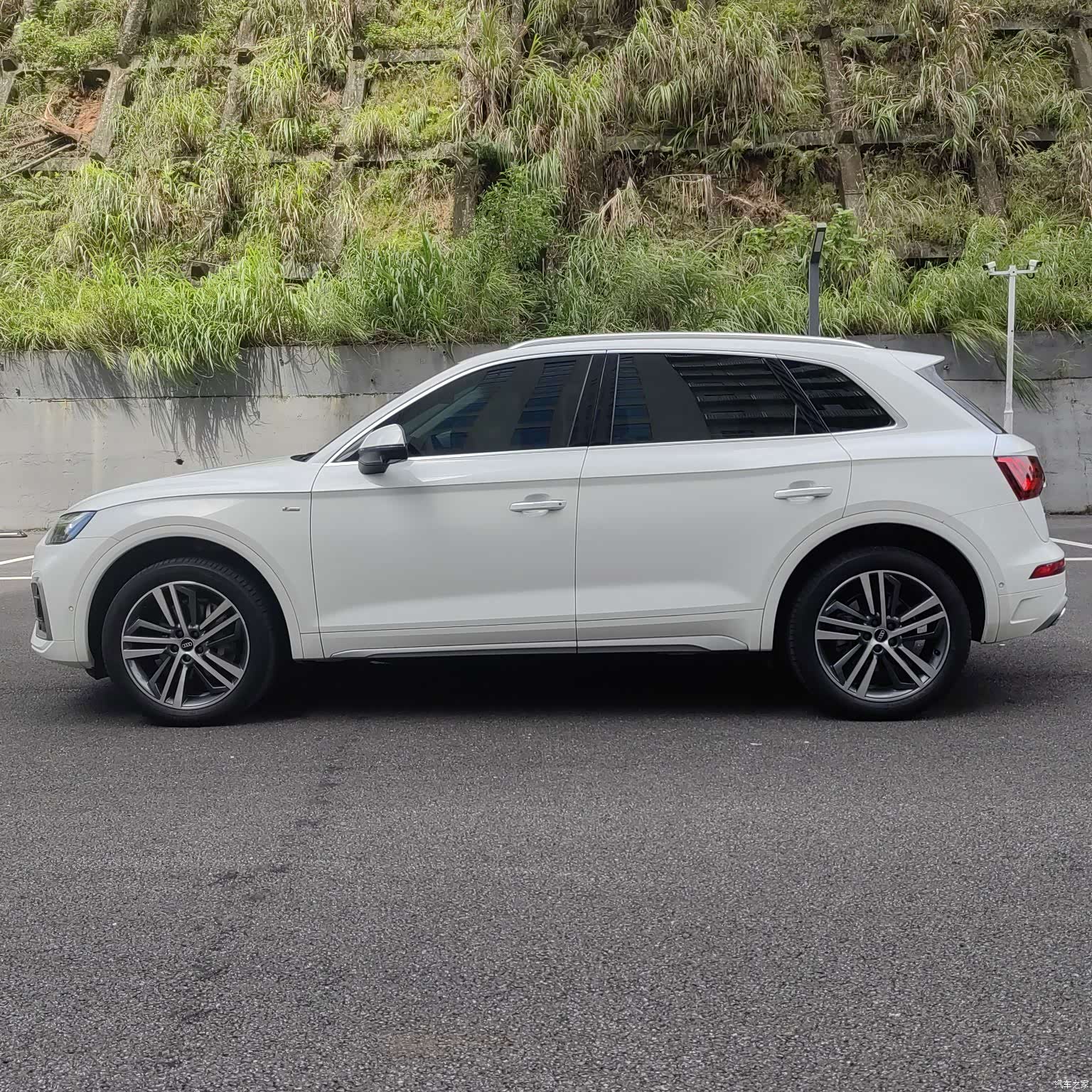 Audi Q5L, 2022 7