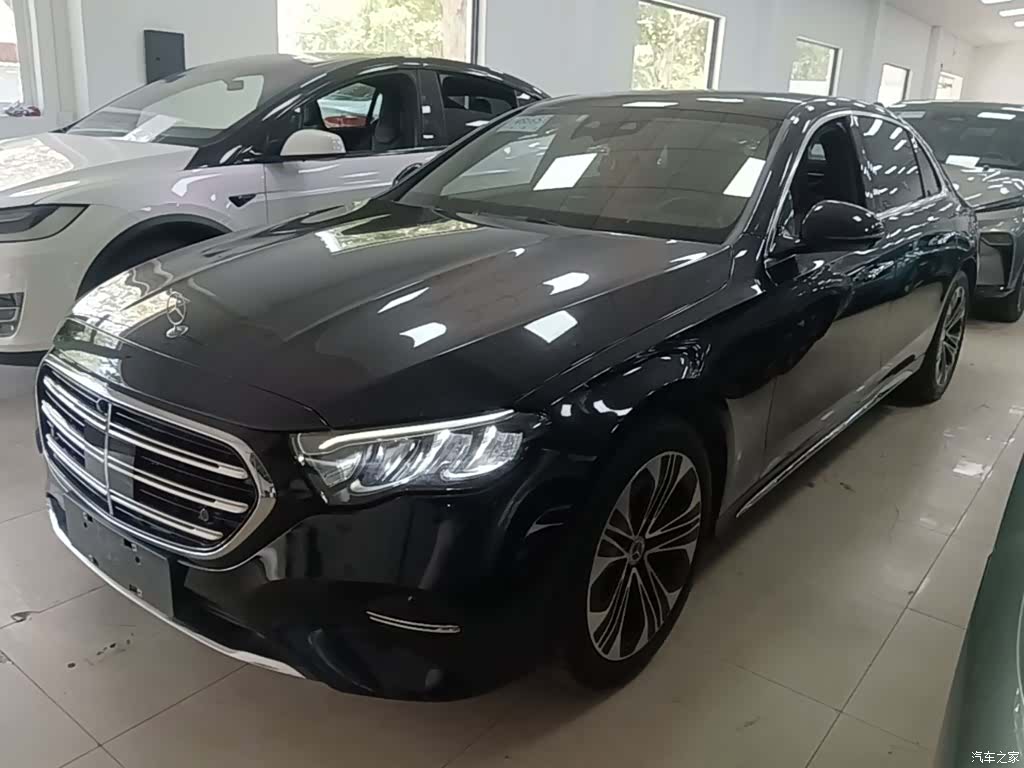 Mercedes-Benz E-Class, 2025 2