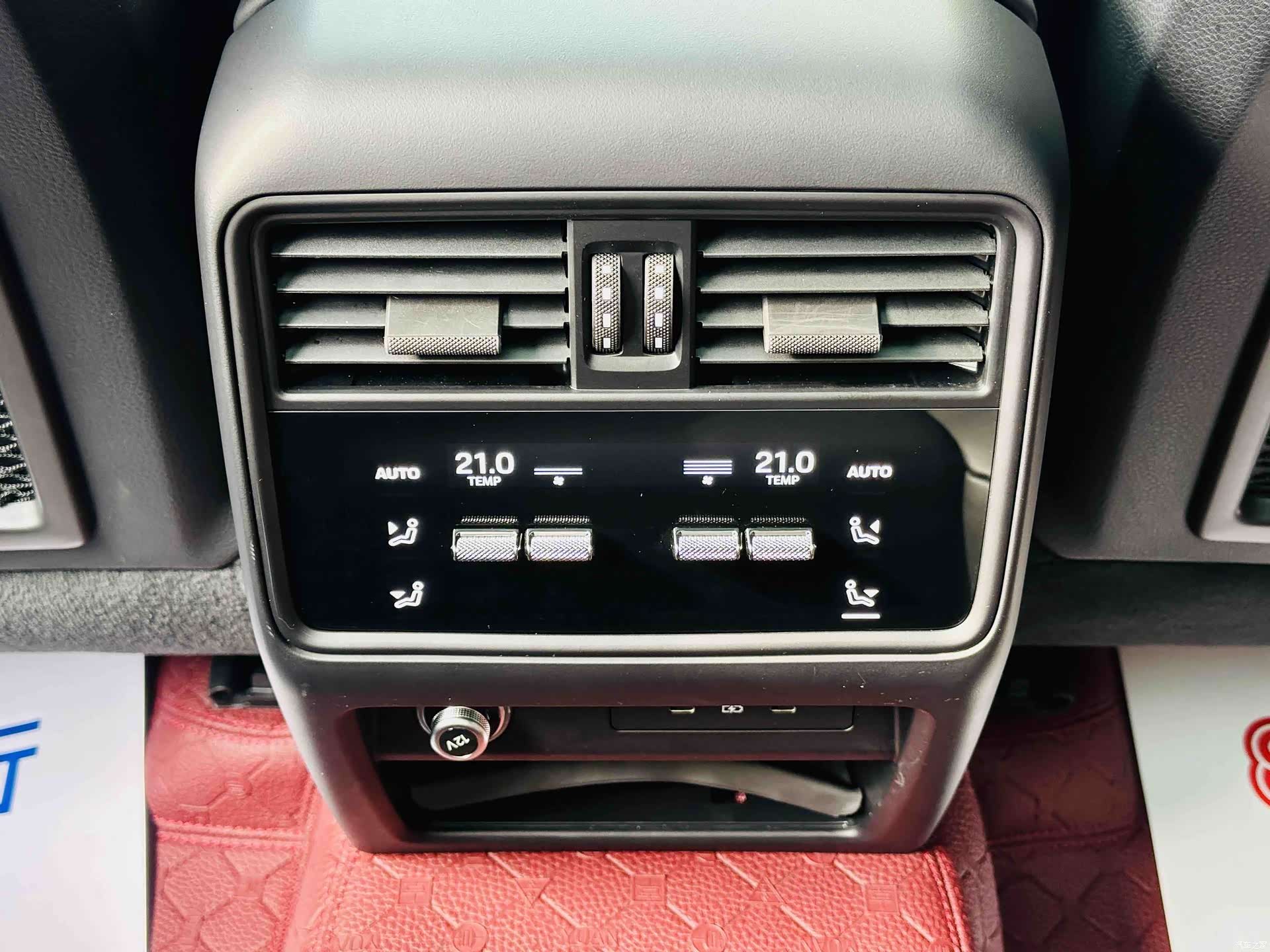 Porsche Cayenne, 2024 14