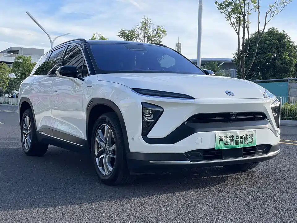 NIO ES6