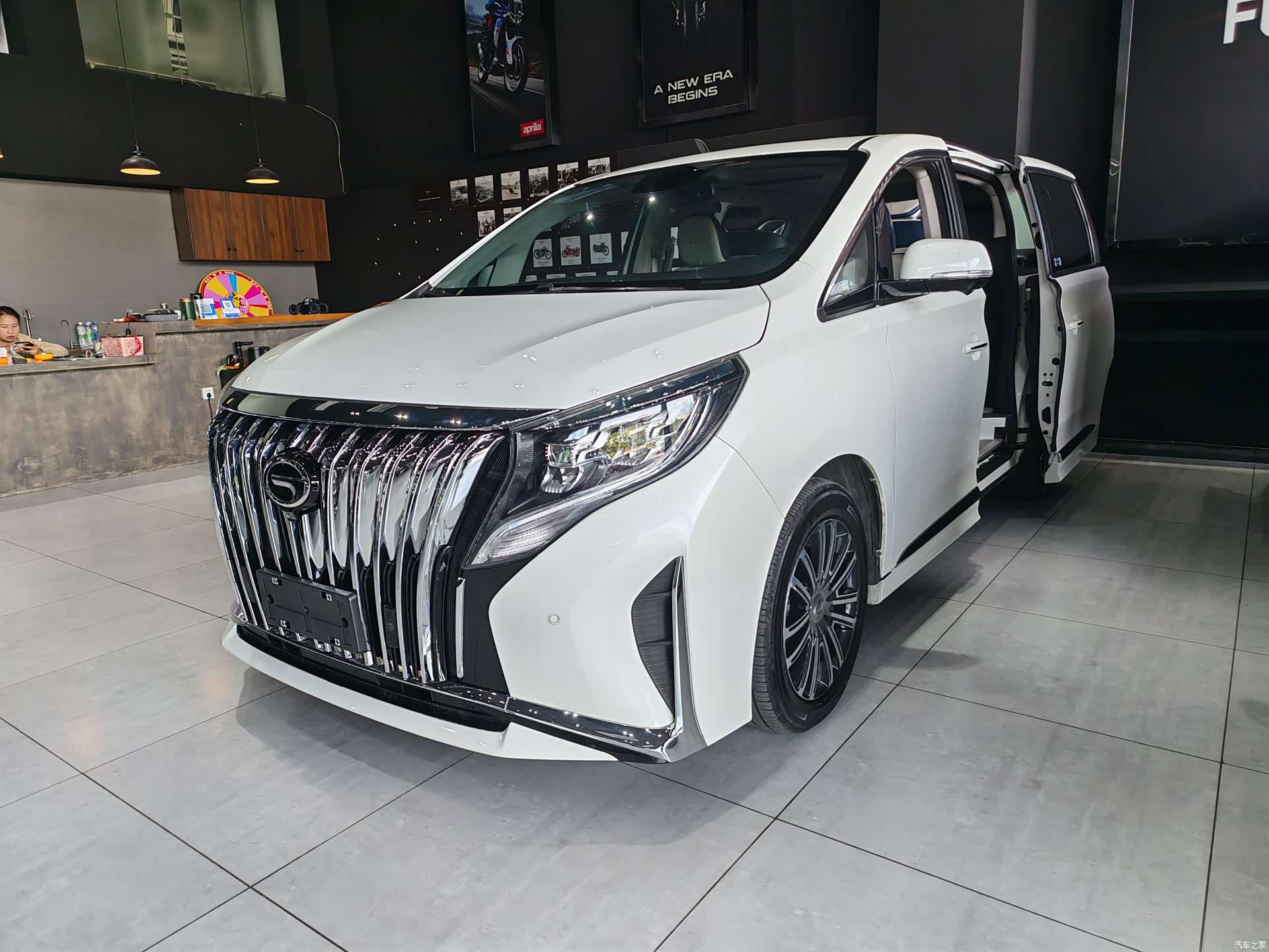 Trumpchi M8, 2021 2