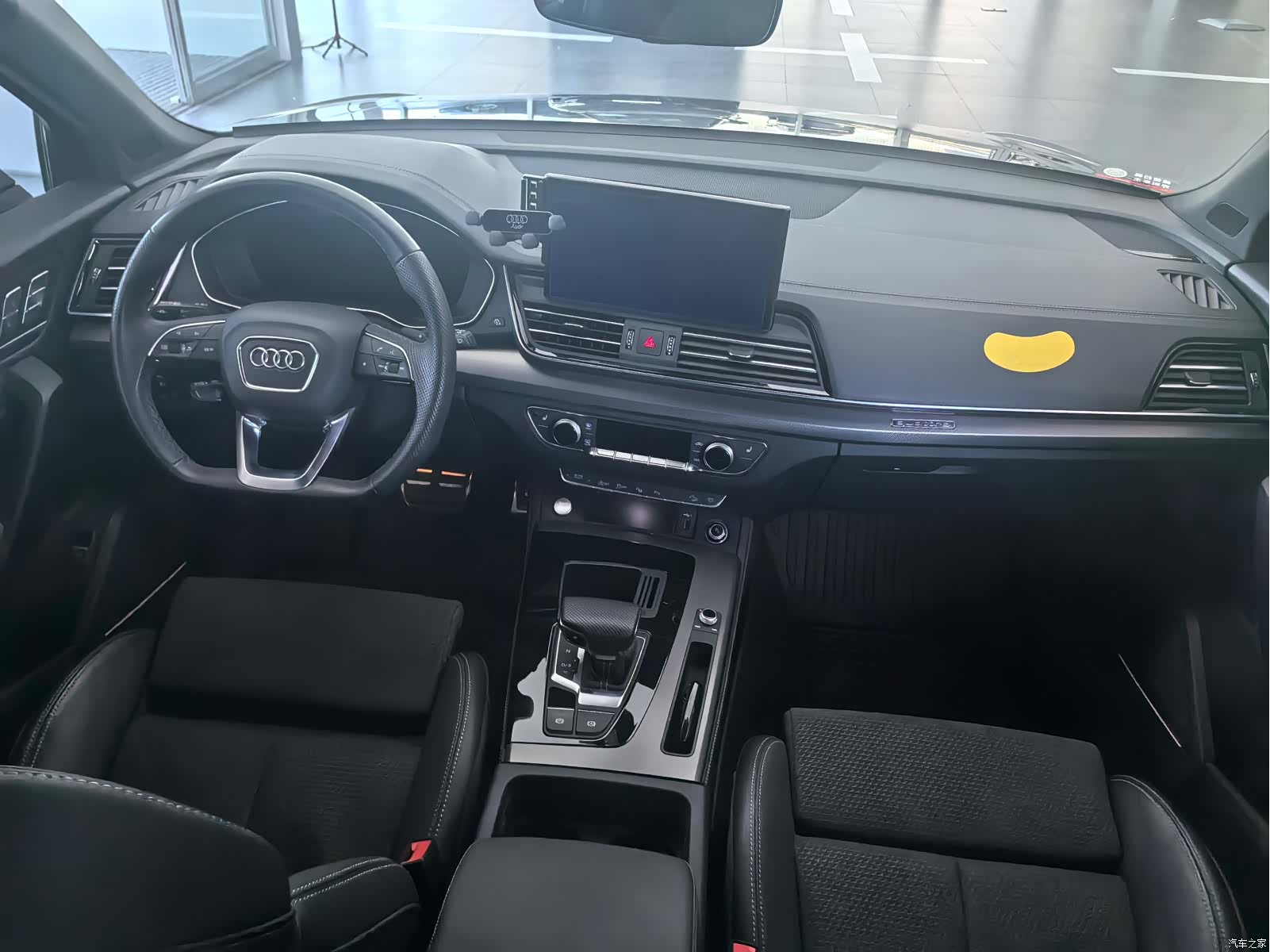 Audi Q5L, 2024 все фото