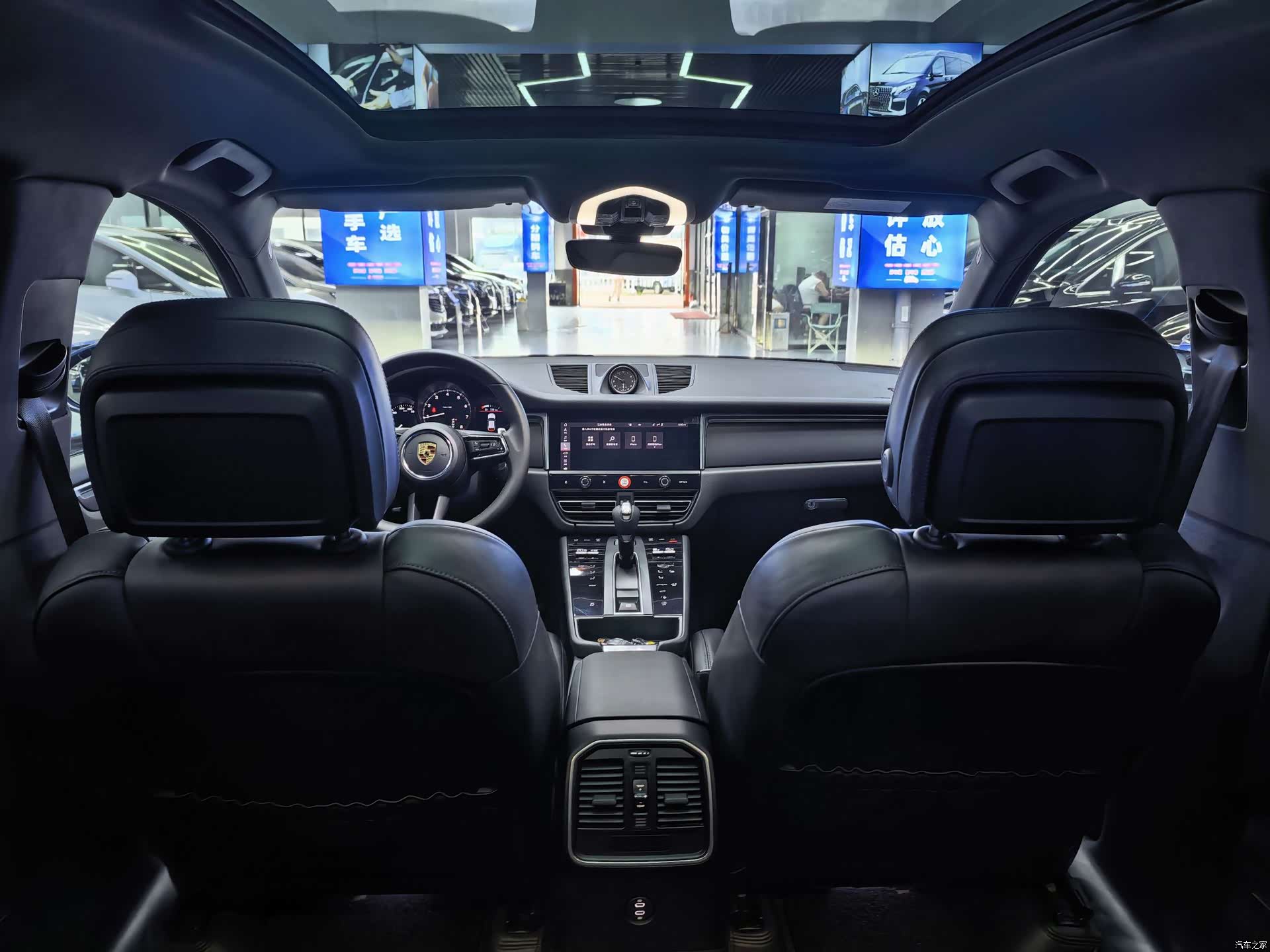 Porsche Macan, 2023 13
