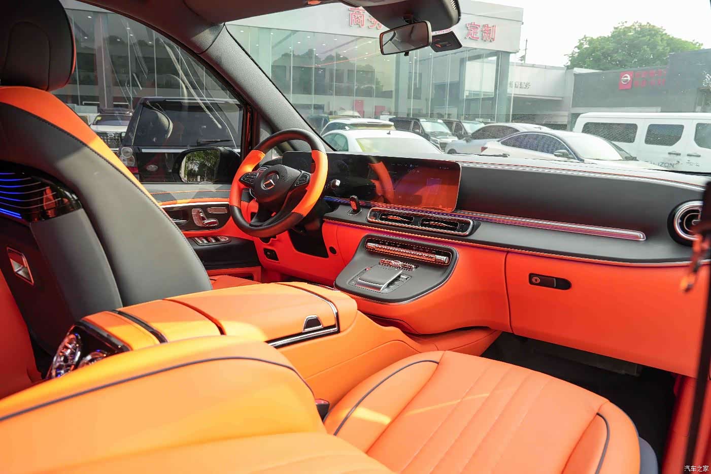Mercedes-Benz 7, 2022 все фото