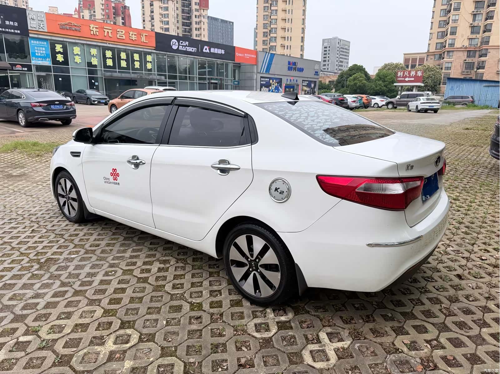 Kia K2, 2013 9