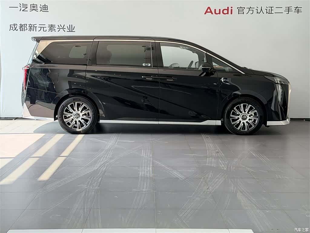 Trumpchi E9, 2026 3