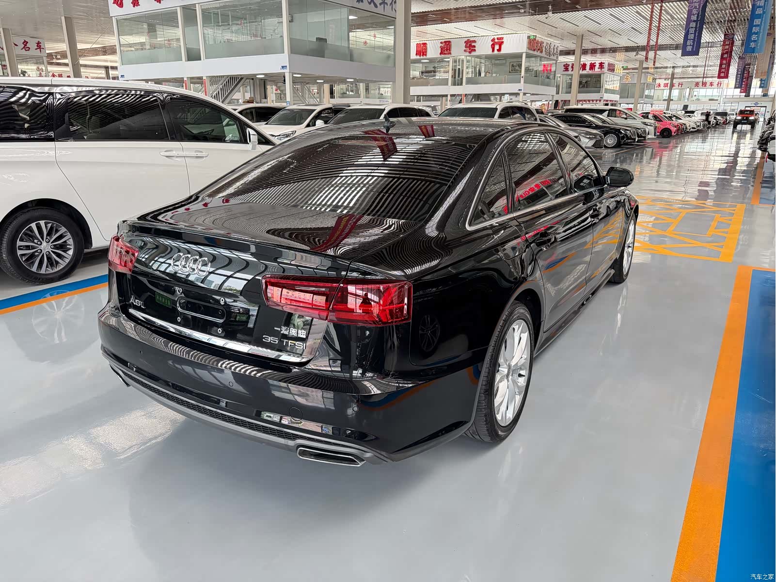 Audi A6L, 2018 9