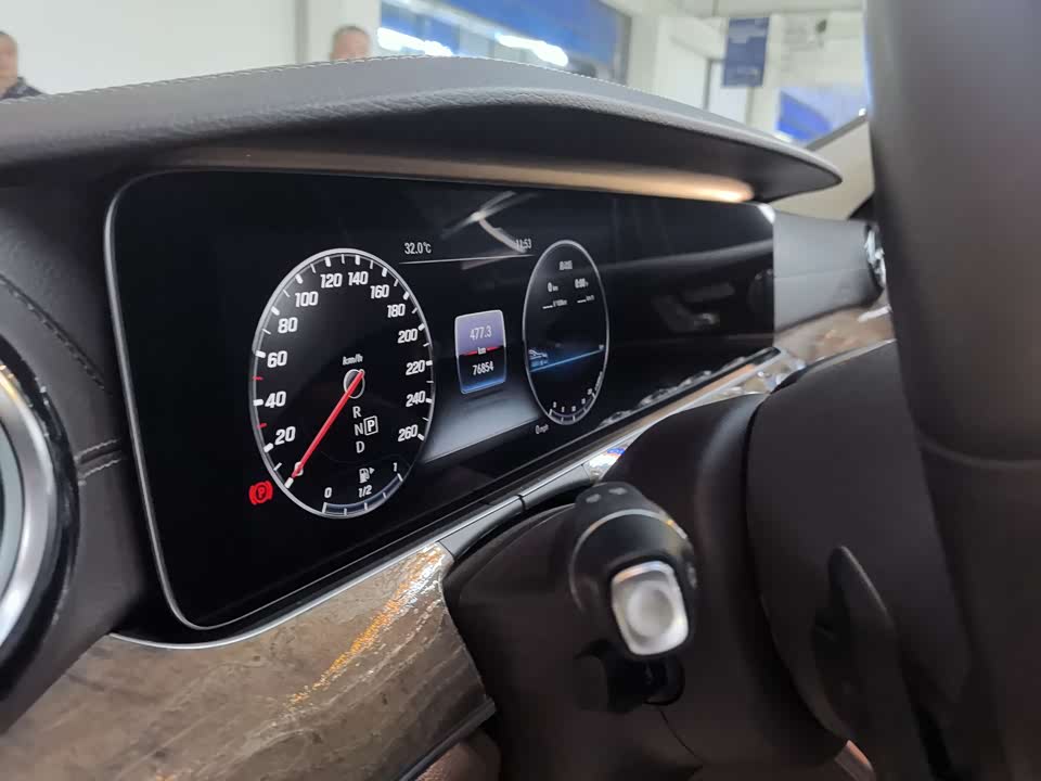 Mercedes-Benz E-class Mercedes-Benz E-class