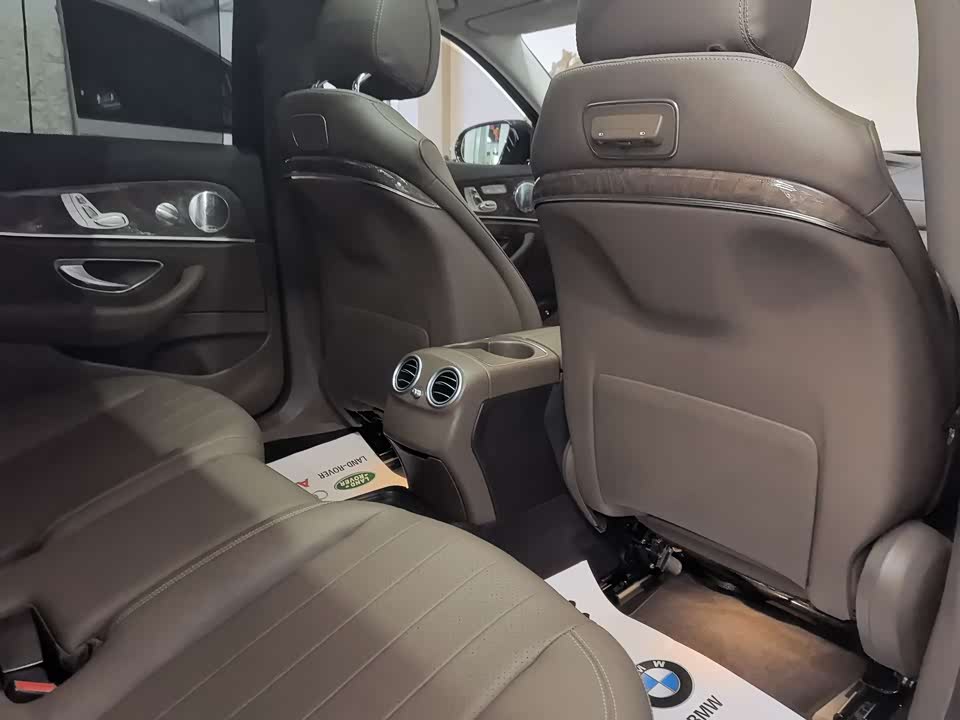 Mercedes-Benz E-class Mercedes-Benz E-class