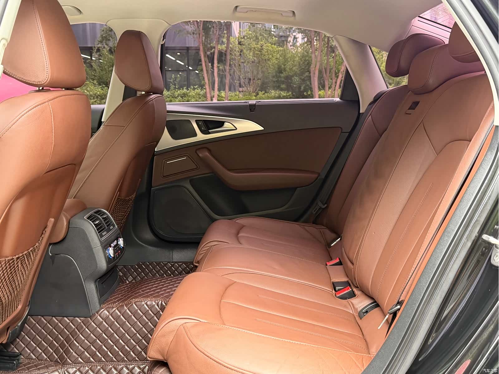 Audi A6L, 2018 8