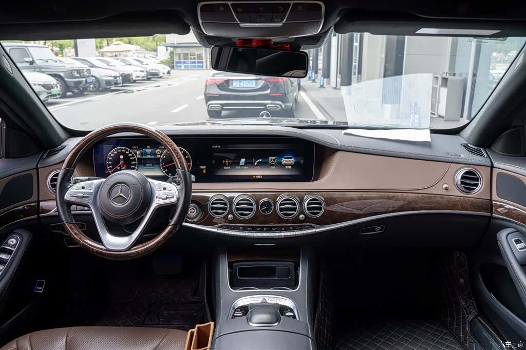 Mercedes-Benz S-Class, 2020 7