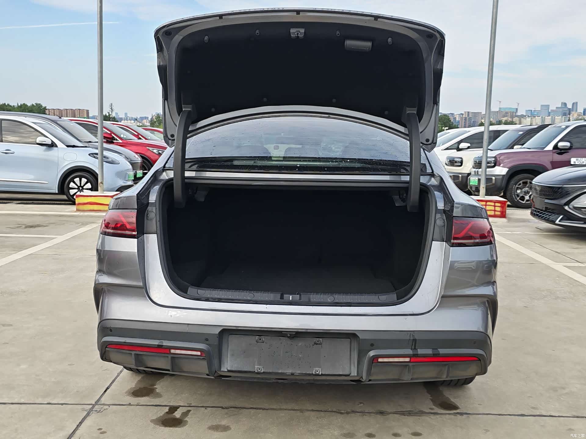 BYD Qin, 2024 16