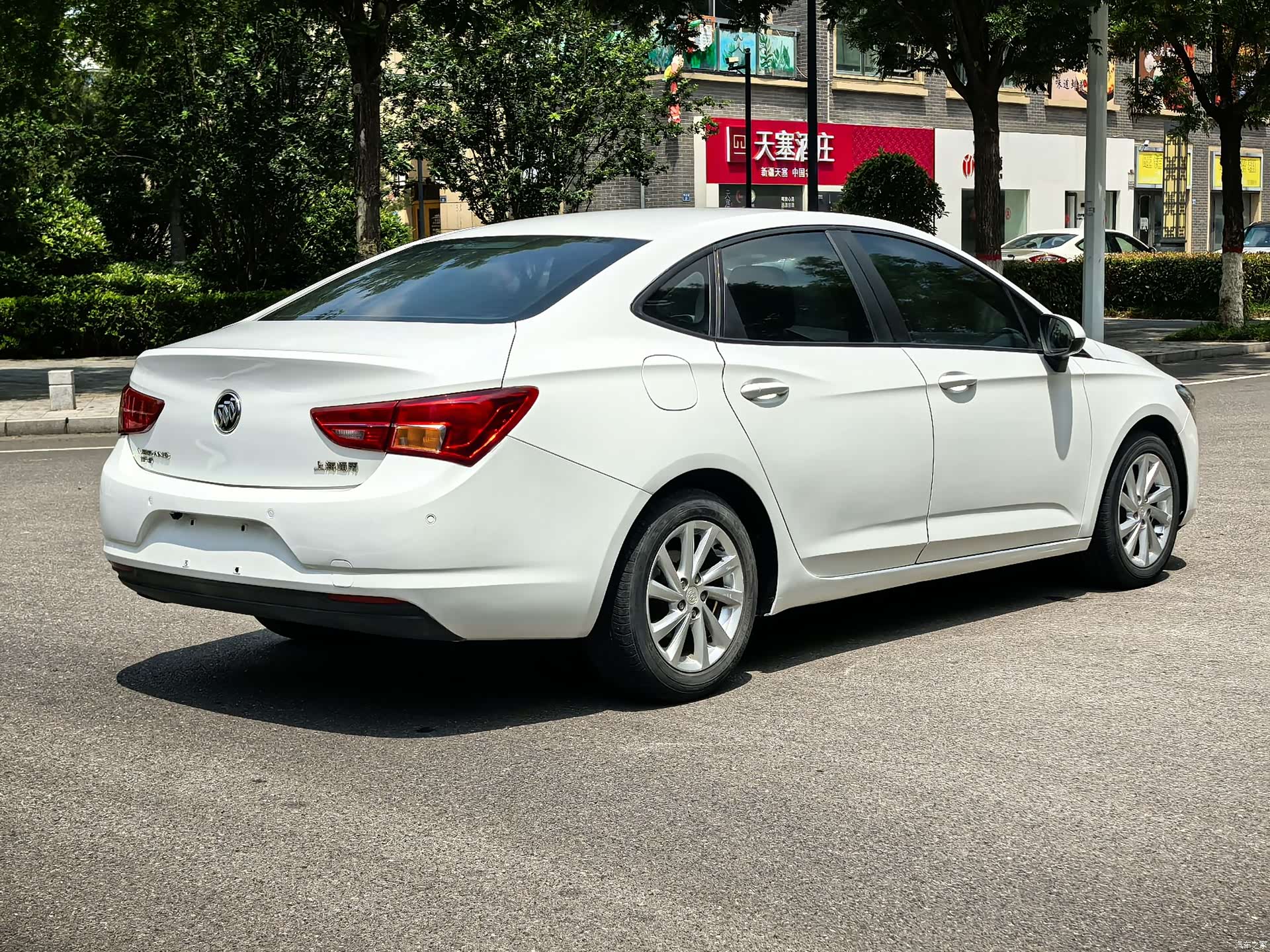 Buick Verano, 2016 4