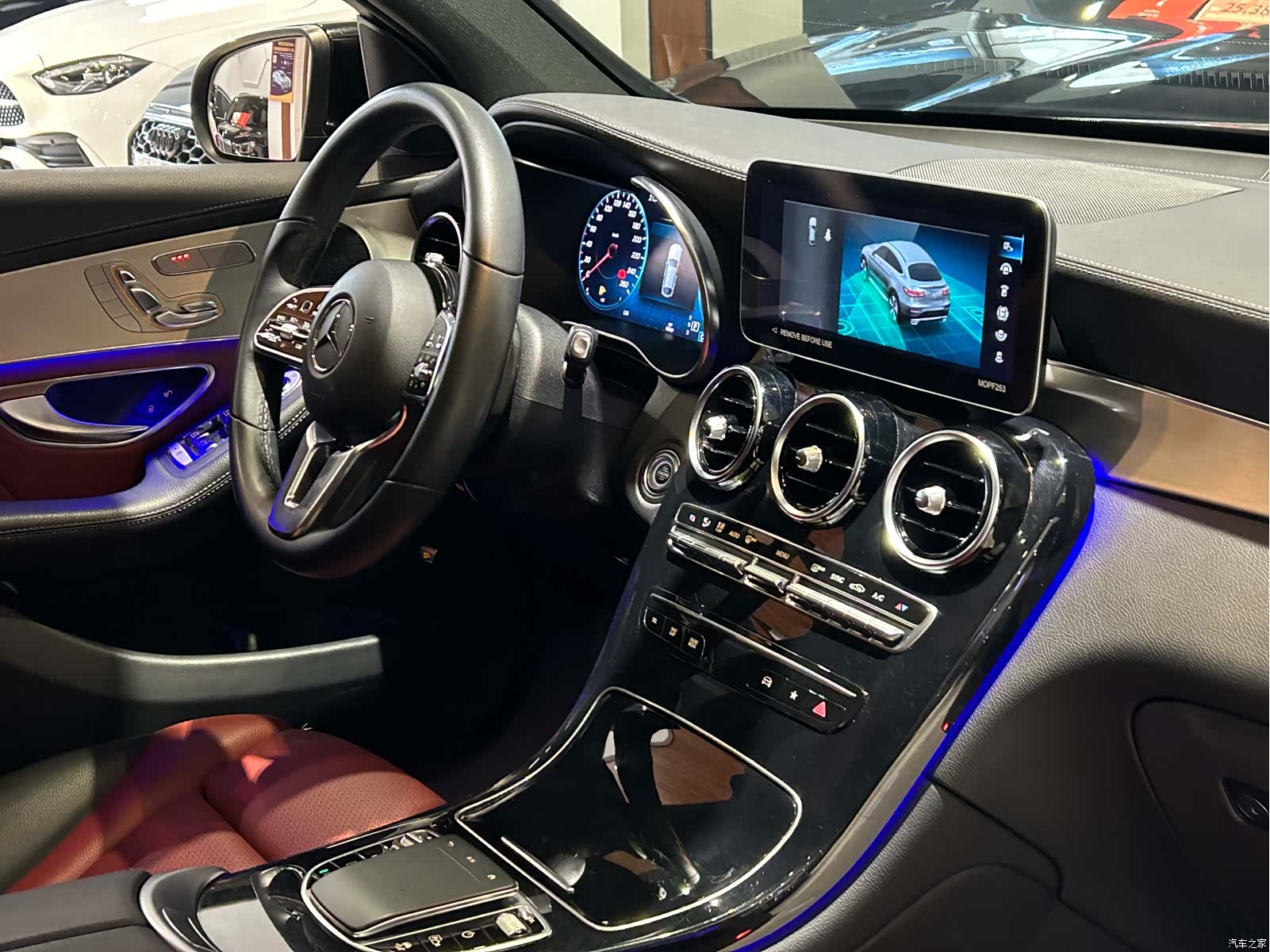 Mercedes-Benz GLC, 2023 23