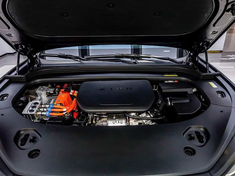 AITO Ask the world M9