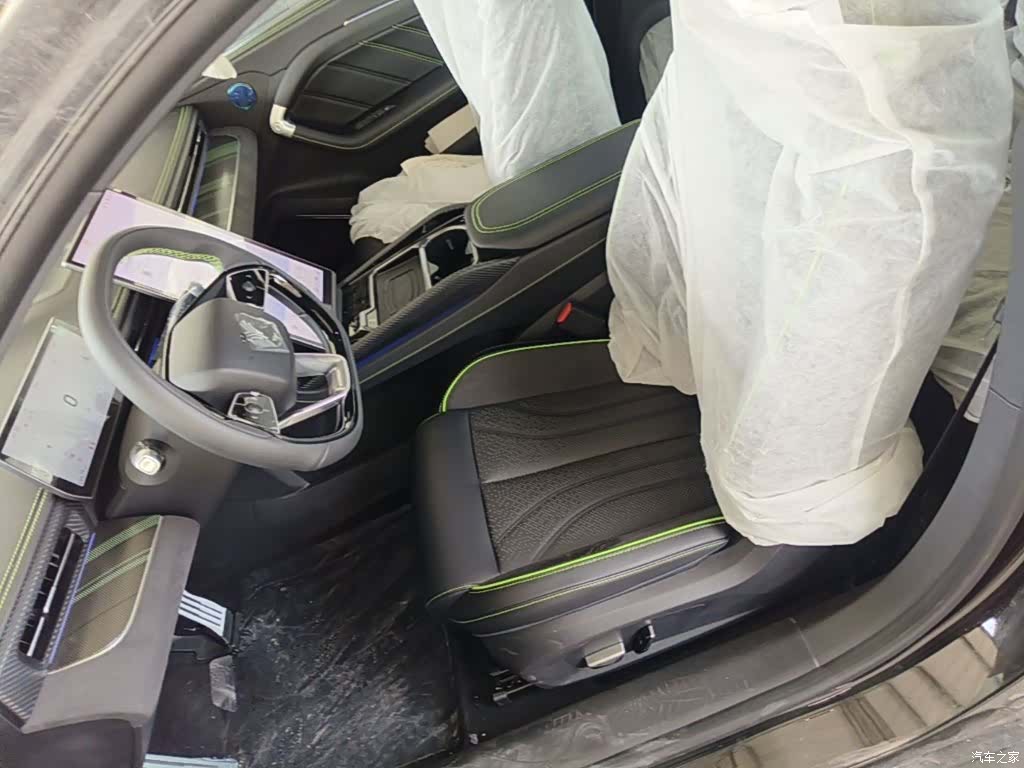 Neta GT, 2026 15
