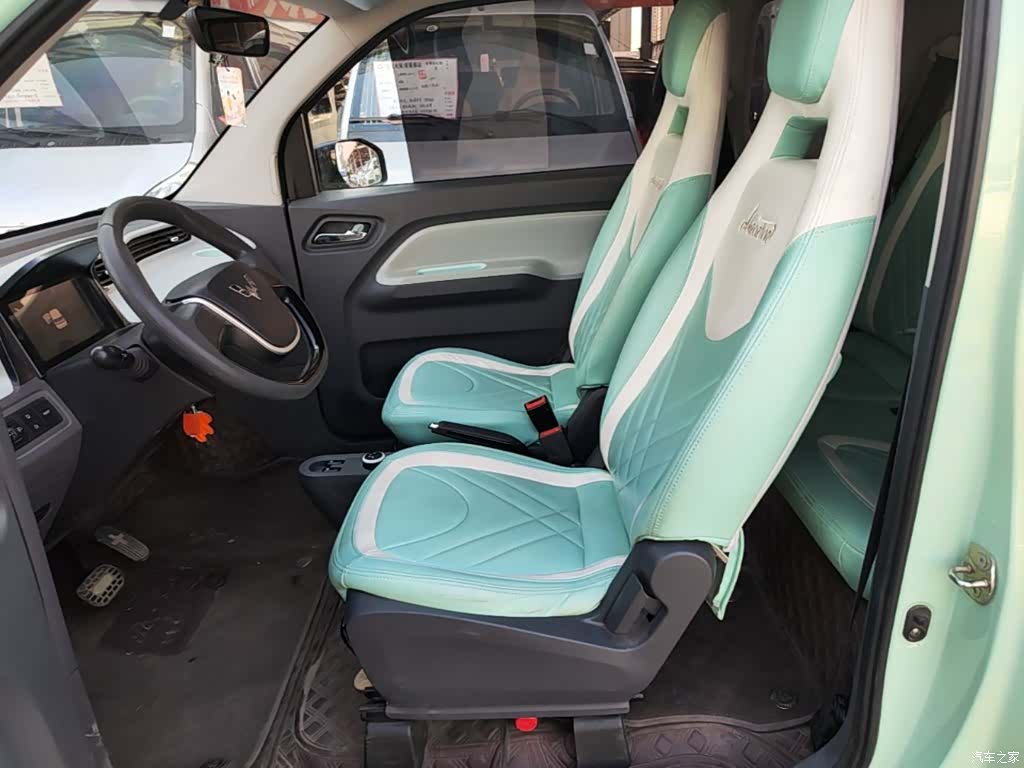 Wuling MINIEV, 2022 15