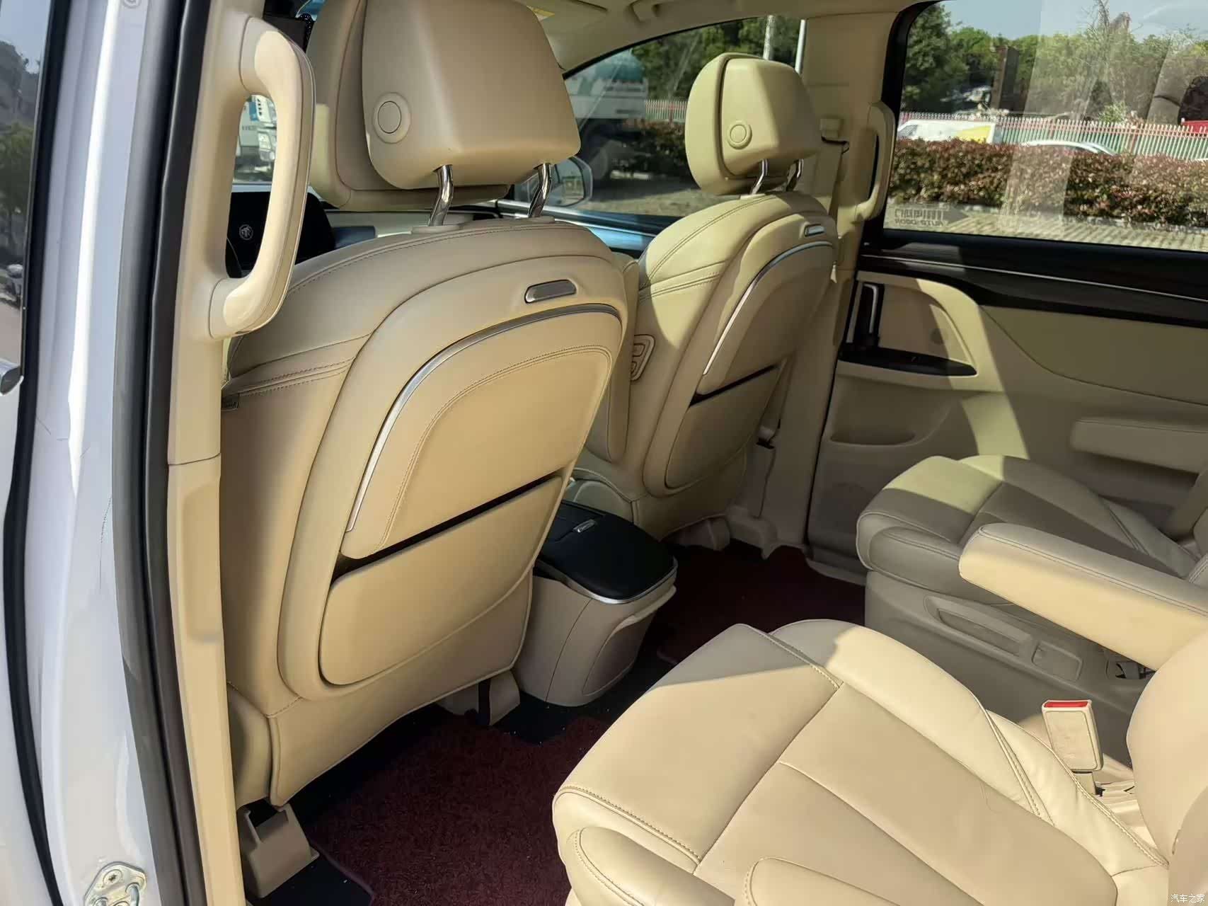Buick GL8, 2022 16