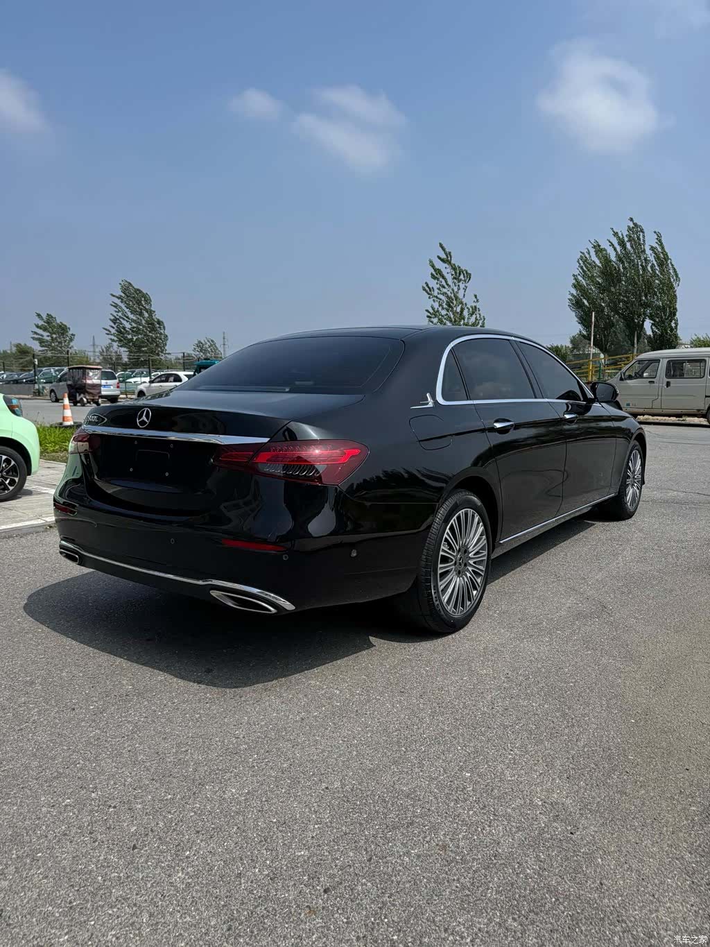 Mercedes-Benz E-Class, 2023 9