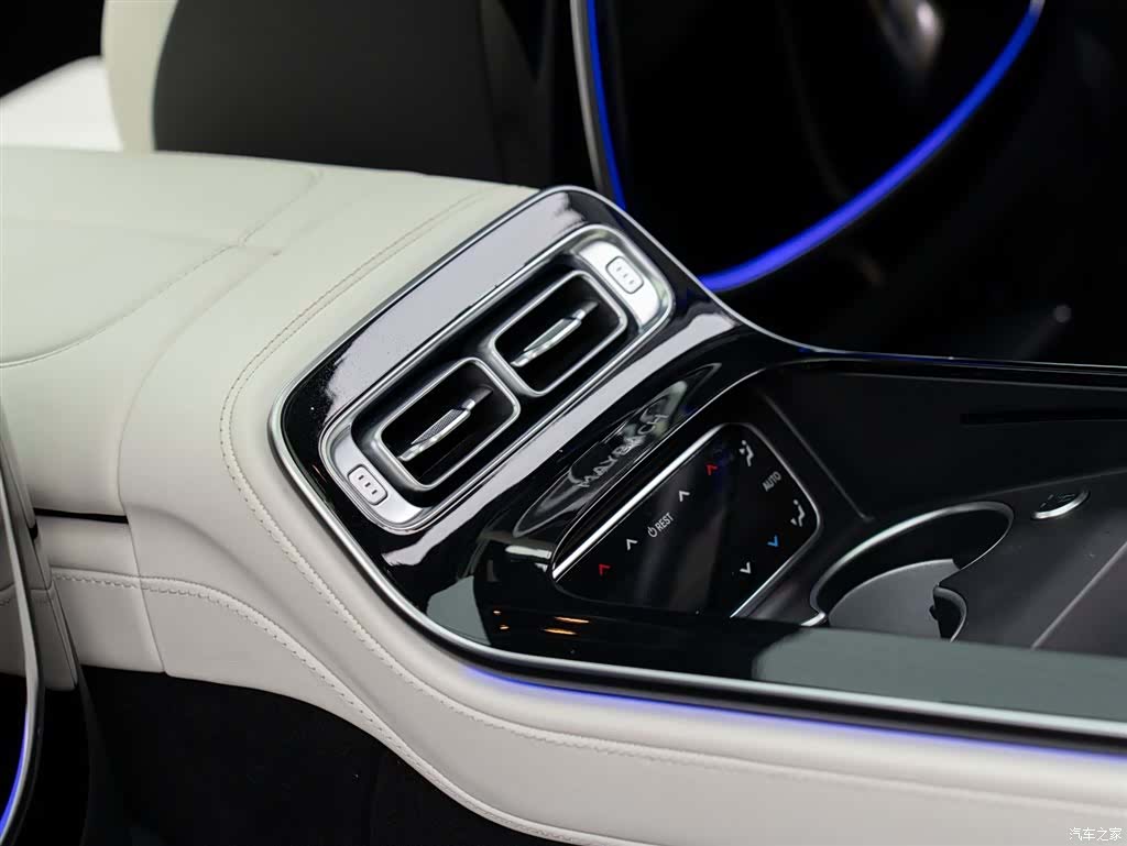 Maybach S-Class, 2024 16