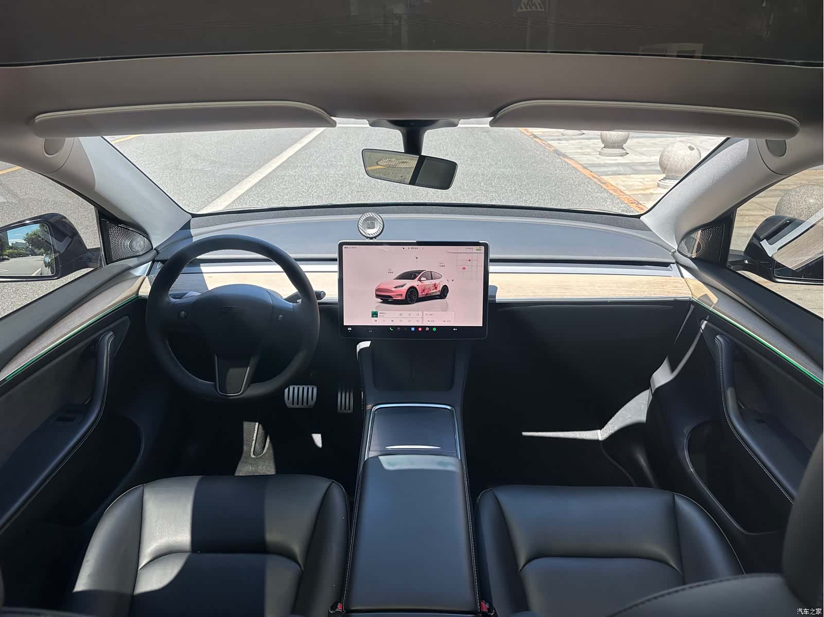 Tesla Model Y, 2022 11