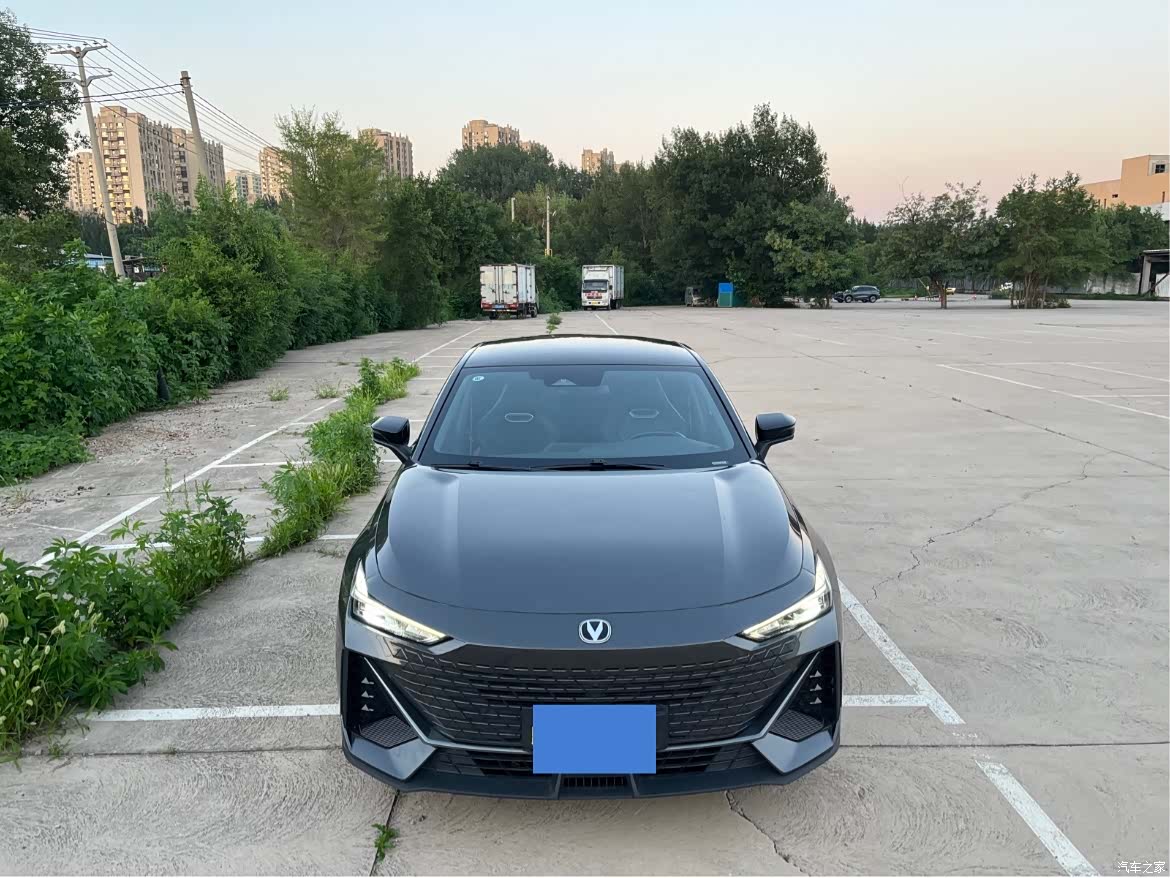 Changan UNI-V, 2023 3