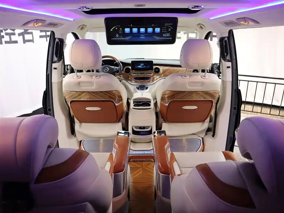 Mercedes-Benz V-class