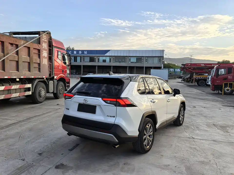 Toyota RAV4 Rongfang