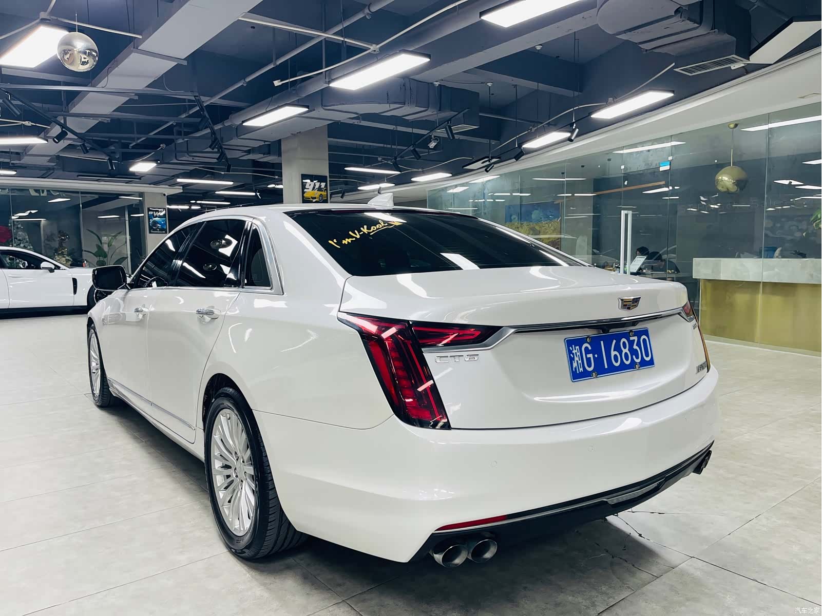 Cadillac CT6, 2019 4