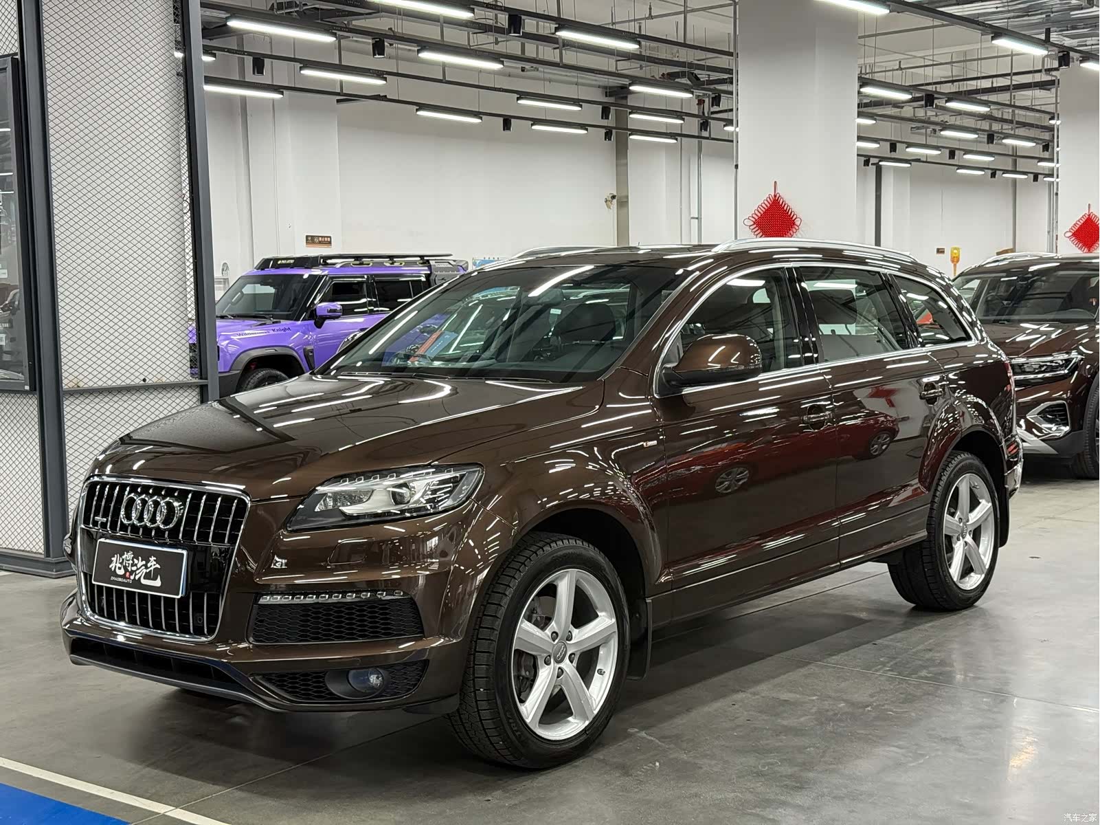 Audi Q7, 2014 1