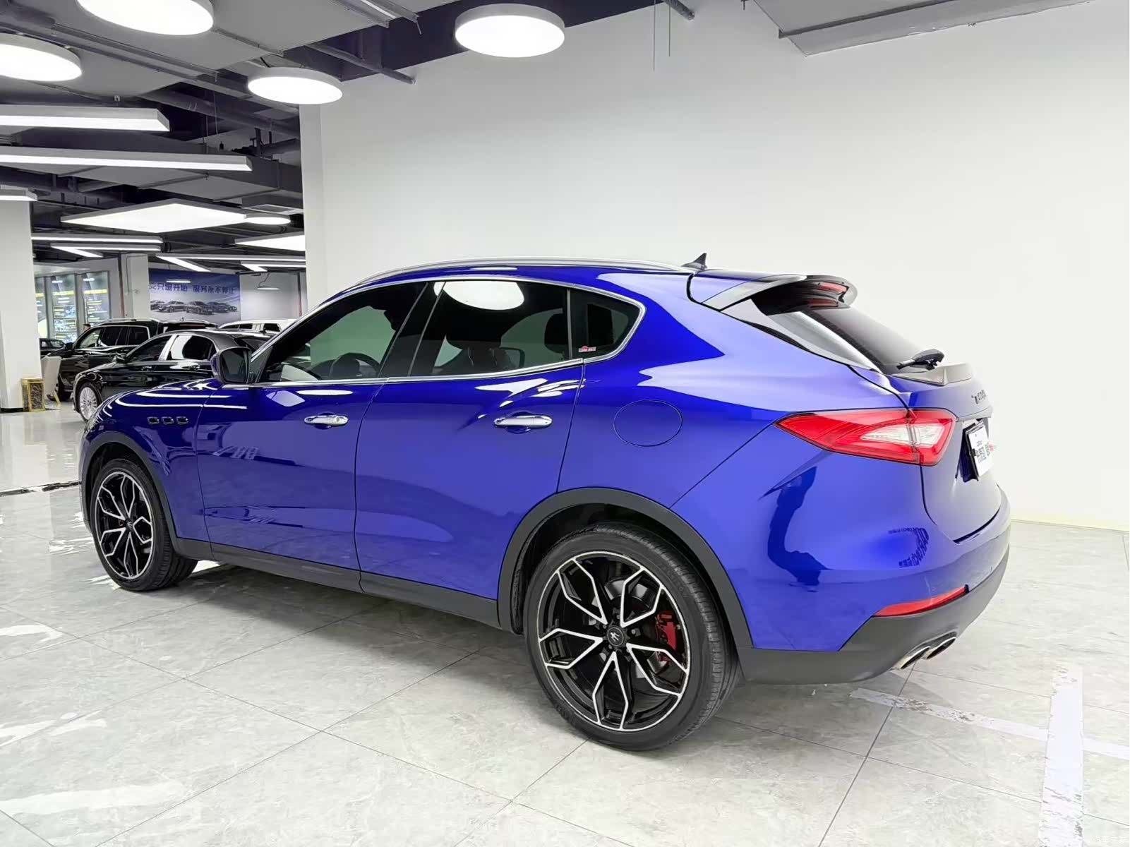 Maserati Levante, 2018 4